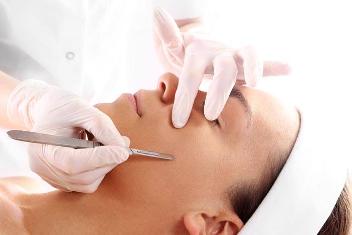 Dermaplane Procedure